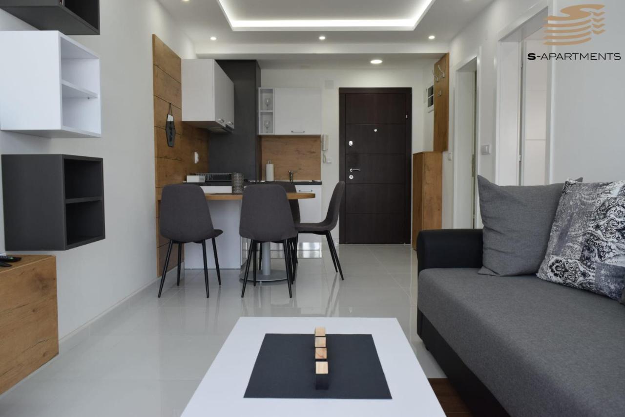 S-Apartmani Cocetova Ягодина Екстериор снимка
