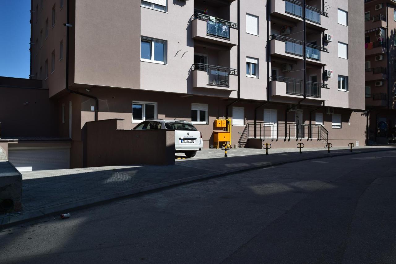 S-Apartmani Cocetova Ягодина Екстериор снимка