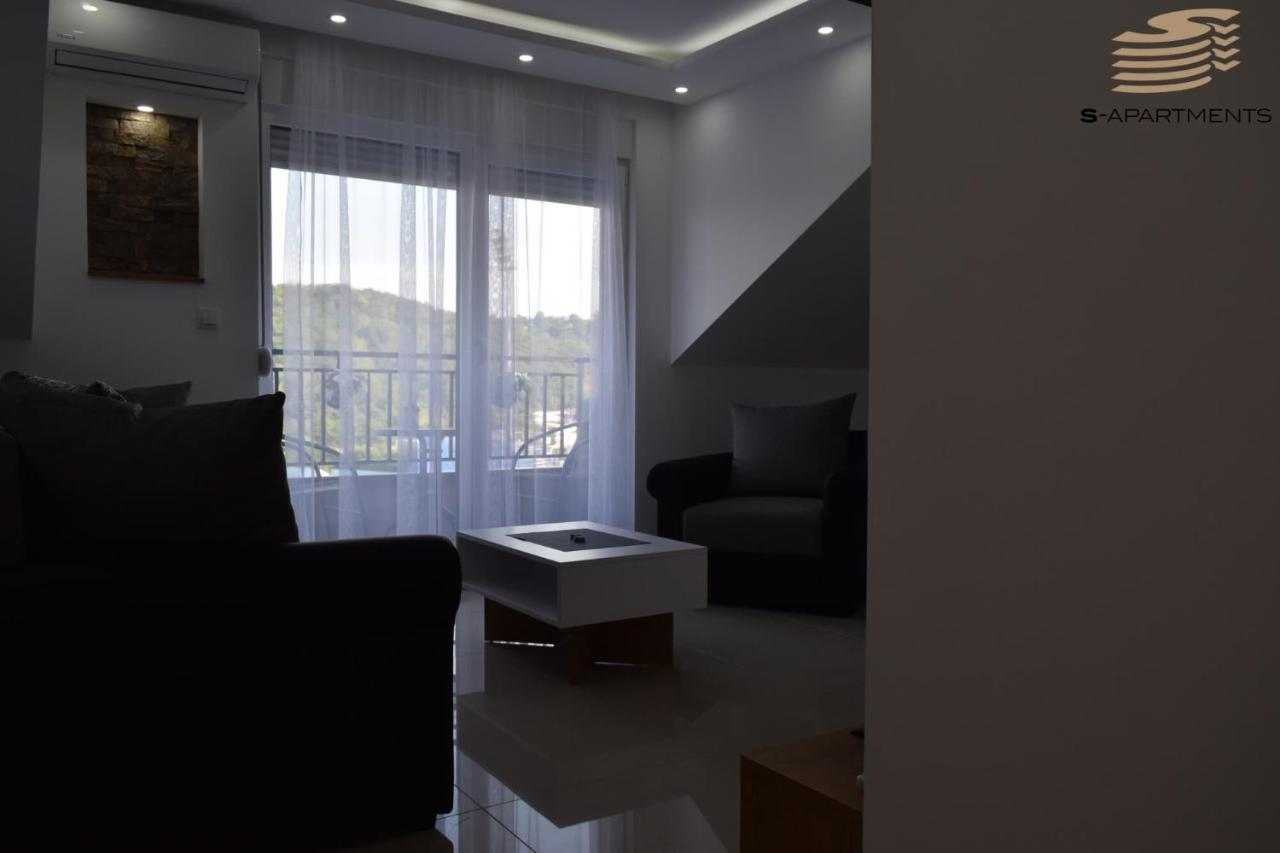 S-Apartmani Cocetova Ягодина Екстериор снимка