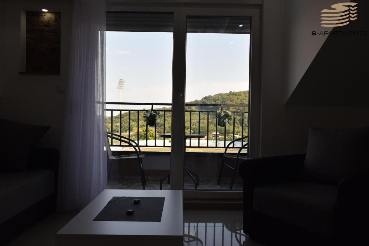 S-Apartmani Cocetova Ягодина Екстериор снимка